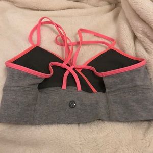 Lululemon grey yoga bra size 4